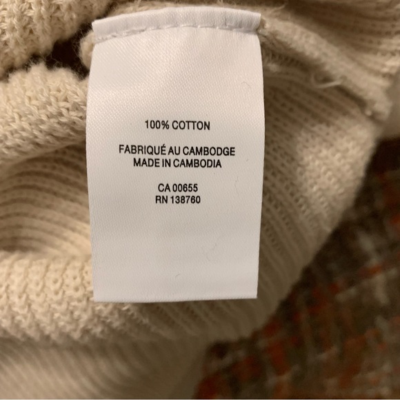 NWT V-Neck maxi belted sweater dress - Picture 3 of 10